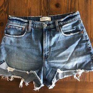 Abercrombie & Fitch High Rise The Cutoff Shorts CURVE LOVE fit size 6/28